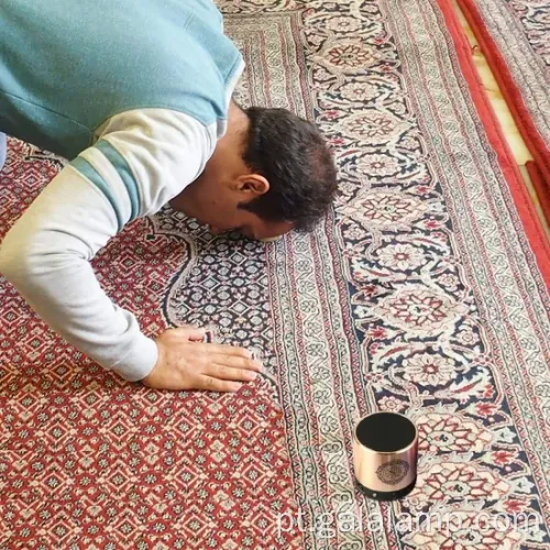 Recarregável com alto -falante digital do Alcorão e controle remoto